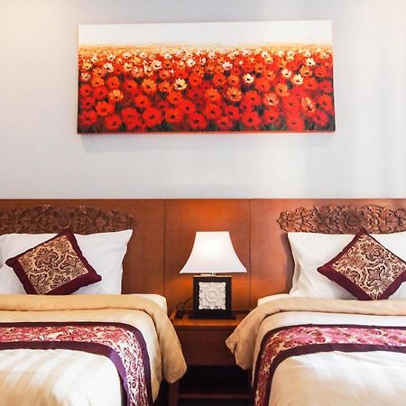 Hotel Lebak Nelayan à Canggu Extérieur photo