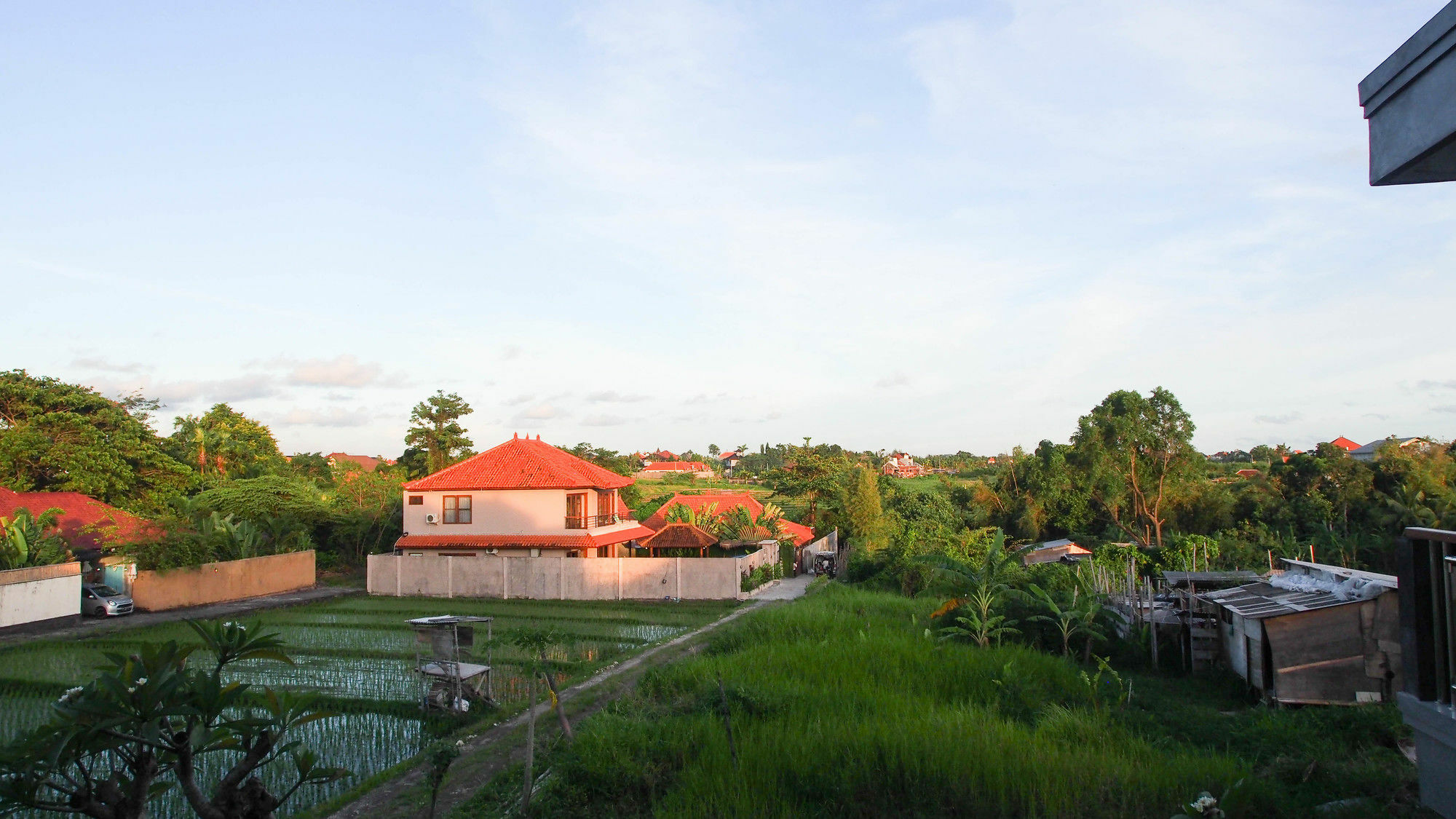 Hotel Lebak Nelayan à Canggu Extérieur photo