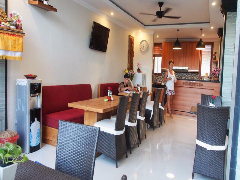 Hotel Lebak Nelayan à Canggu Extérieur photo